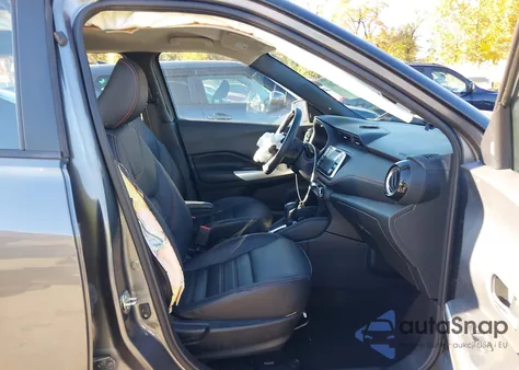 2020 Nissan Kicks Sr Xtronic Cvt from USA, damaged, VIN 3N1CP5DV7LL579848